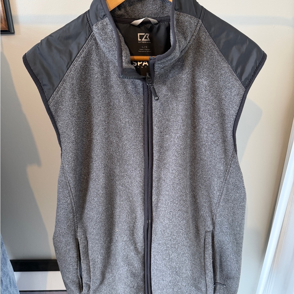 Cutter & Buck Mens Gray Sleeveless Zip-Up Vest Large

#17